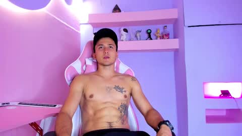 BrandonCole online show from January 16, 11:58 am