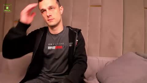 Snapshot of brandonnorriss chatting on June 27, 10:42 am BRANDON online show from June 27, 10:42 am