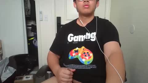 Snapshot of brandonsf1234340456 chatting on February 24, 8:29 pm brandonsf1234340456 online show from February 24, 8:29 pm