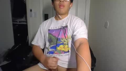 Snapshot of brandonsf1234340456 chatting on March 2, 5:41 am brandonsf1234340456 online show from March 2, 5:41 am