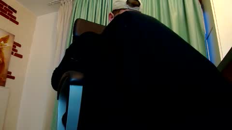 BrandonTateX online show from October 6, 4:32 am