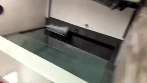 Snapshot of brandonthewaterman chatting on November 16, 1:00 am BSheets online show from November 16, 1:00 am