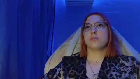 Snapshot of brandy__stars chatting on February 3, 3:50 pm Belle online show from February 3, 3:50 pm