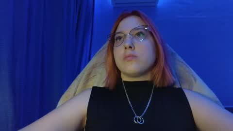 Snapshot of brandy__stars chatting on February 5, 12:10 pm Belle online show from February 5, 12:10 pm