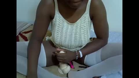 Snapshot of brandy_beby chatting on September 24, 9:18 pm Brandy online show from September 24, 9:18 pm