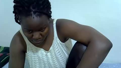 Snapshot of brandy_beby chatting on November 5, 12:38 pm Brandy online show from November 5, 12:38 pm