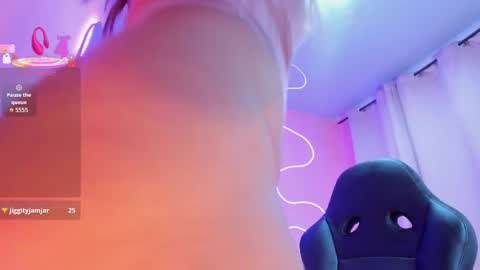 brandy priscot online show from April 12, 1:43 am