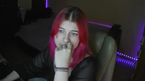 Snapshot of brandy_wow chatting on February 26, 8:19 pm brandy_wow online show from February 26, 8:19 pm