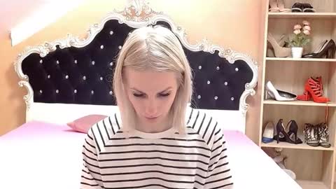 Snapshot of brandyweed chatting on February 11, 8:41 am brandyweed online show from February 11, 8:41 am