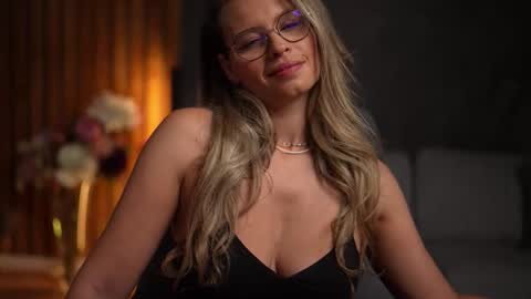 Alex online show from October 14, 4:13 am