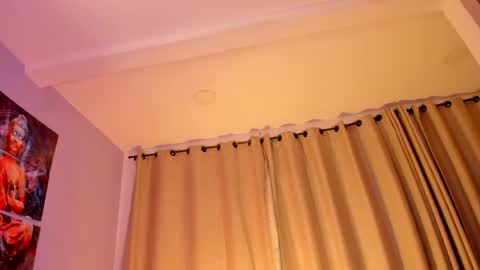 Snapshot of brann_tadzio chatting on May 20, 3:02 am online show from May 20, 3:02 am