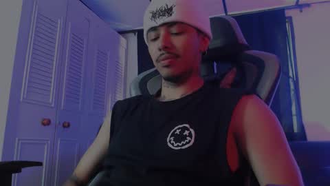 brasi_ online show from November 5, 5:35 pm