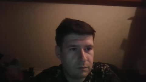 Snapshot of brate1899 chatting on March 18, 2:26 am brate1899 online show from March 18, 2:26 am