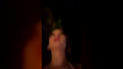 brattezz online show from April 8, 4:23 am