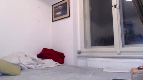 bratzdoll1994 online show from December 15, 6:01 pm