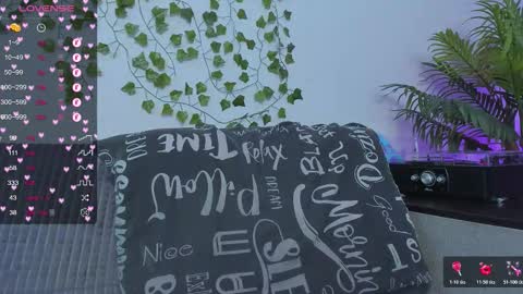 Johny Bravo online show from March 18, 12:08 pm