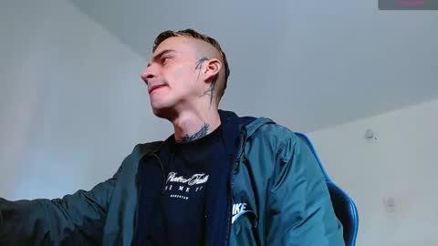 Bray Hotboy online show from January 18, 2:10 pm