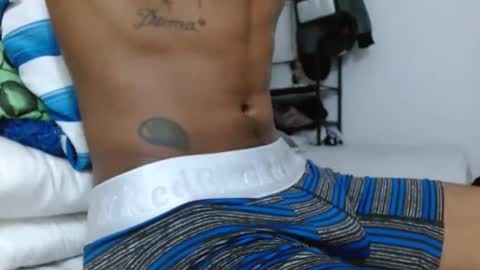 braycum_alpha online show from December 16, 2:15 am