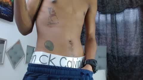 braycum_alpha online show from December 28, 7:33 pm