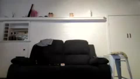 Snapshot of braydc1993 chatting on July 10, 9:50 pm Hung Twink and Chub Trans online show from July 10, 9:50 pm
