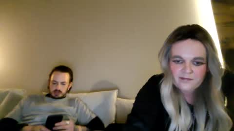 Snapshot of braydc1993 chatting on July 20, 5:37 pm Hung Twink and Chub Trans online show from July 20, 5:37 pm