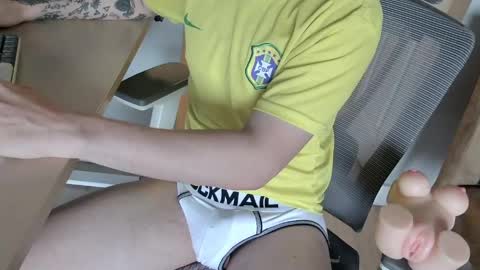 brazilian_hunger online show from May 31, 4:14 pm