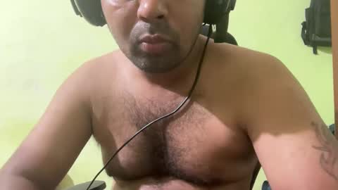 Snapshot of brazzerslover chatting on February 19, 4:11 pm dont tell me u like to see me if you cant follow me online show from February 19, 4:11 pm
