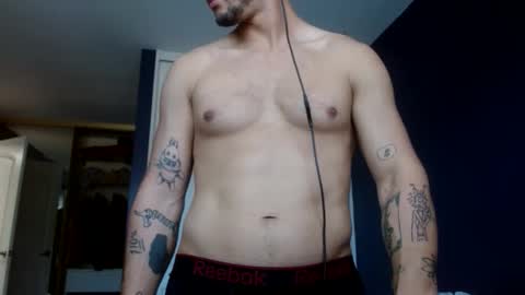 Breadcrumbsss online show from November 24, 9:47 pm