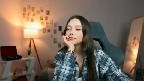 Rachel online show from March 19, 7:51 pm