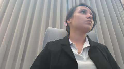 breakfastwithtiffanys online show from October 17, 1:35 pm