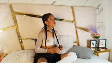 Bree Hills online show from October 2, 6:20 am