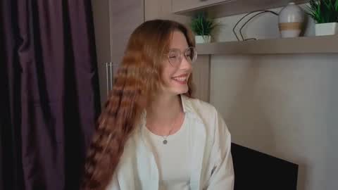 Snapshot of brenda_gibson_ chatting on November 6, 2:07 pm Maria online show from November 6, 2:07 pm