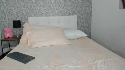 Brenda online show from December 20, 11:05 pm