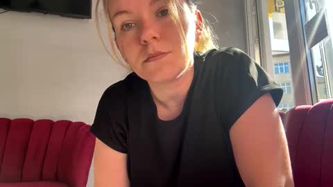 Brenda online show from May 4, 7:26 am