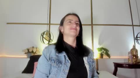 MeganBeaked online show from November 6, 11:44 am