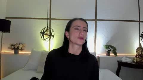 MeganBeaked online show from February 5, 11:48 am