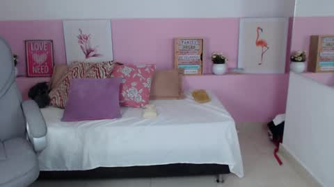 Brenda online show from February 25, 2:00 pm