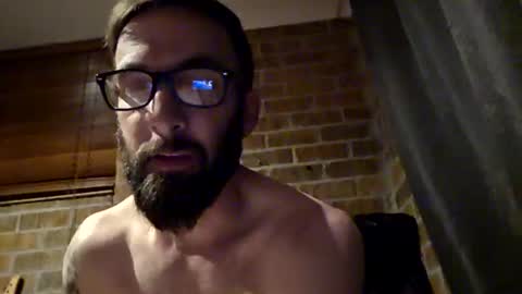Snapshot of brenno95 chatting on July 11, 10:18 am brenno95 online show from July 11, 10:18 am