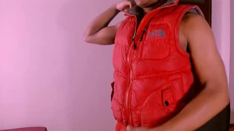 Snapshot of breno_wolf chatting on October 31, 1:56 pm David online show from October 31, 1:56 pm