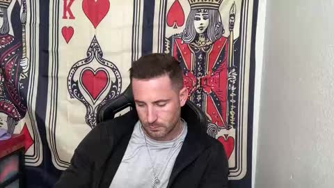 Snapshot of brettmycles chatting on November 17, 8:36 pm Brett Mycles online show from November 17, 8:36 pm