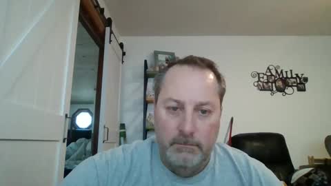 hey online show from February 11, 1:20 pm