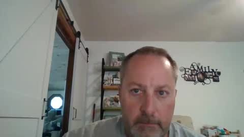 hey online show from September 22, 12:29 pm