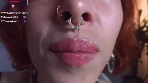 Snapshot of bri_von_dhara_ chatting on June 7, 4:11 pm Bri online show from June 7, 4:11 pm