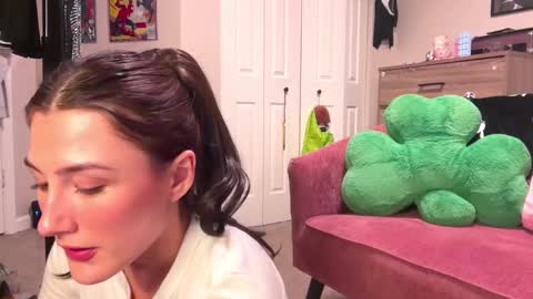 Brianna3 online show from March 10, 12:51 am