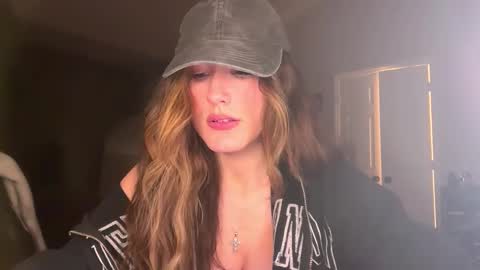 Snapshot of briadominick chatting on February 2, 6:12 am Brianna3 online show from February 2, 6:12 am