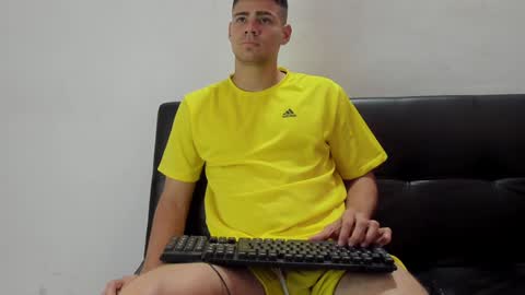 brian_mac online show from December 30, 4:40 pm