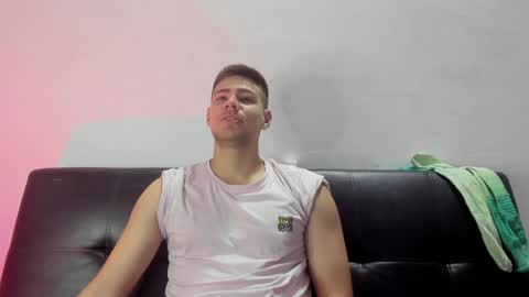 brian_mac online show from January 3, 11:01 pm