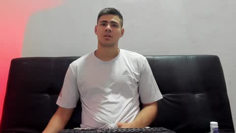 brian_mac online show from January 10, 6:17 pm