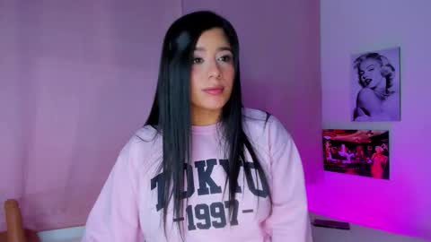 briana11_ online show from February 21, 11:28 pm