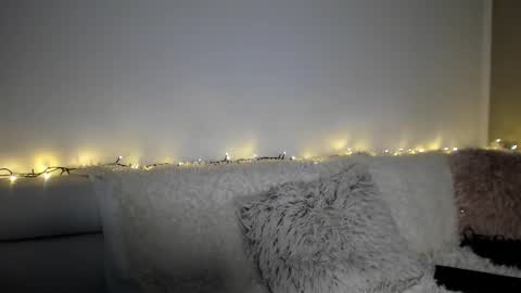 brianadiamondxxx online show from December 21, 10:44 am